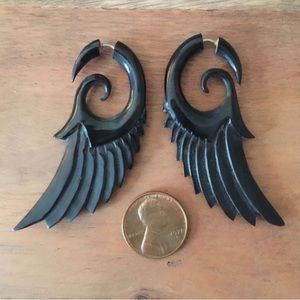 Black wing faux gages